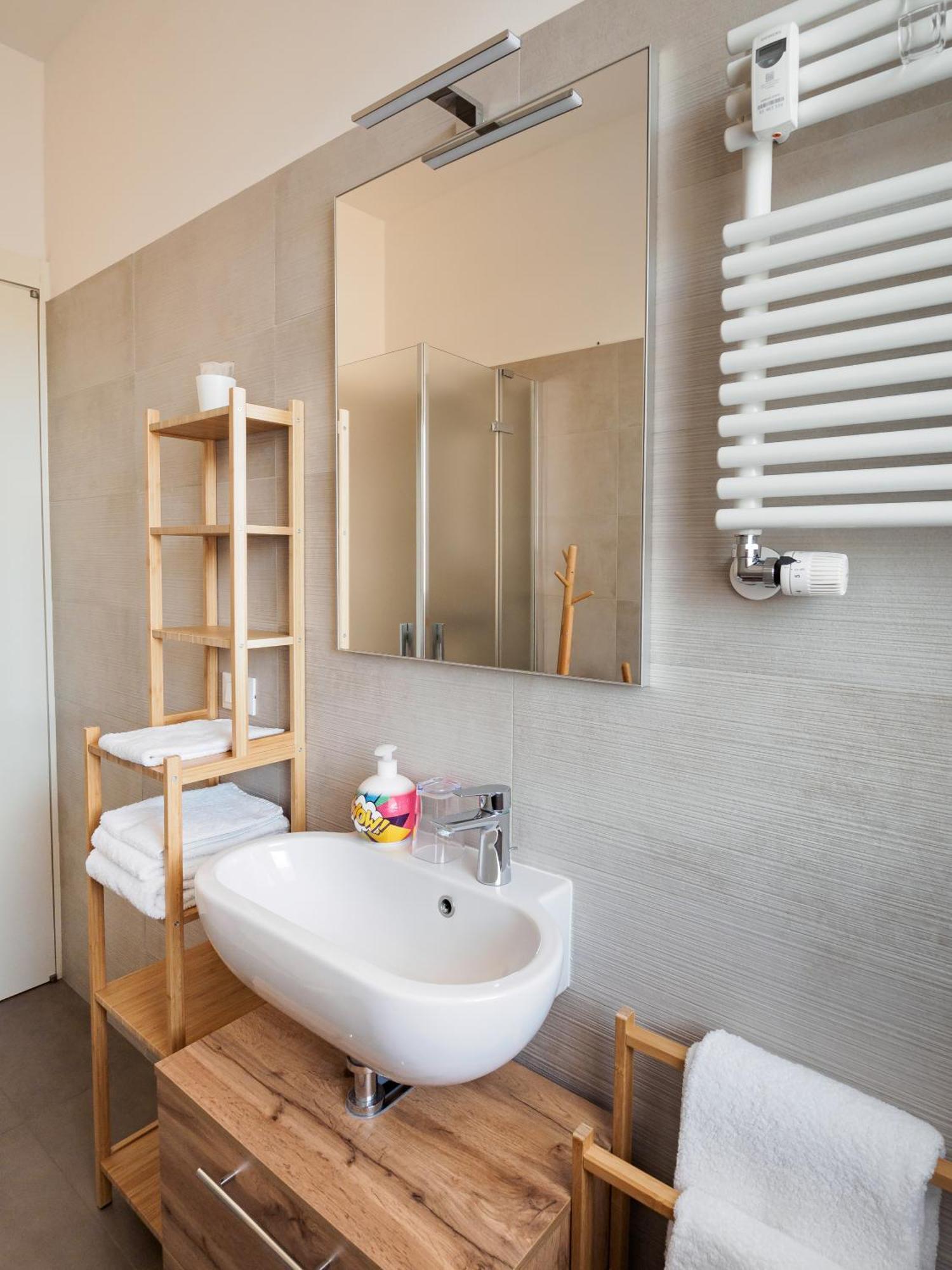 B&B Wiligelmo Intero Appartamento Con Colazione Inclusa Modena Eksteriør bilde